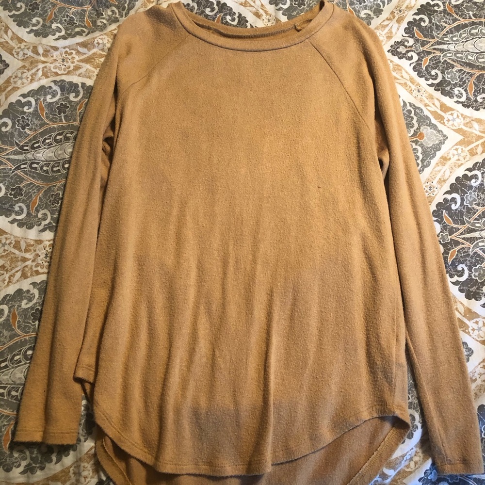 American Eagle soft plush top